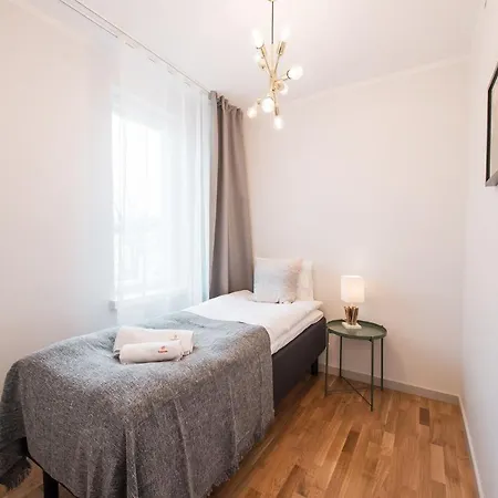 Apartment Forenom Serviced Toeoeloe