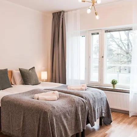 Forenom Serviced Toeoeloe Apartment *